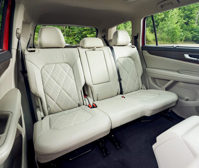 Volkswagen-Atlas-Interior (7)