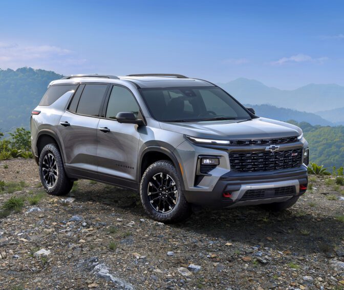 Chevrolet-Traverse-Exterior-Slider (1)