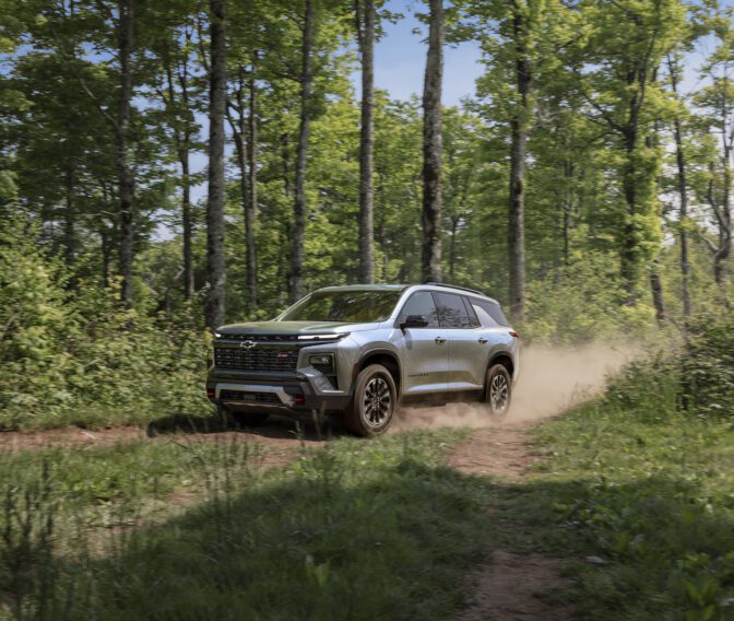 Chevrolet-Traverse-Performance-Slider (1)