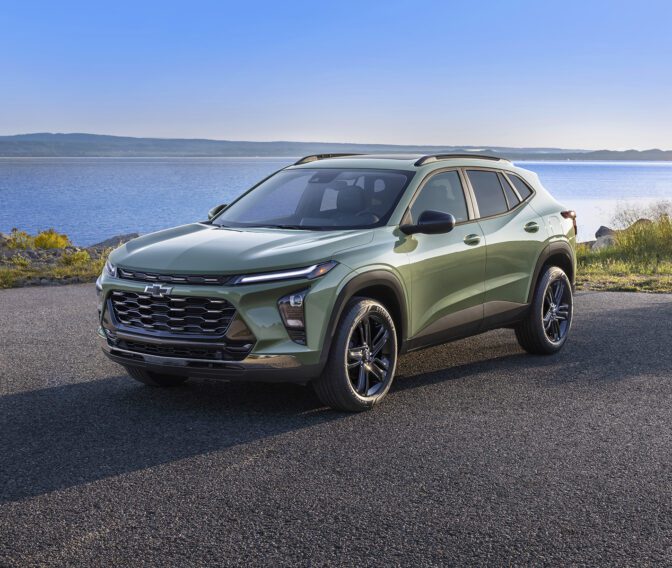 Chevy-SUV-Trax-Exterior-Slider (5)