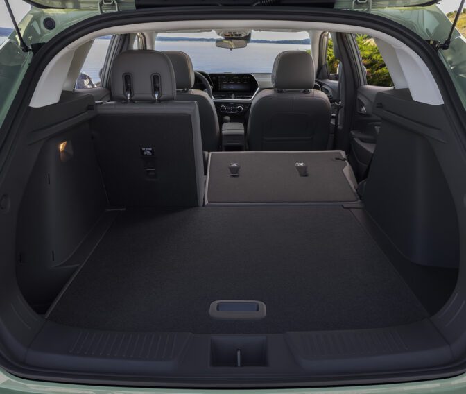 Chevy-SUV-Trax-Interior-Slider (2)