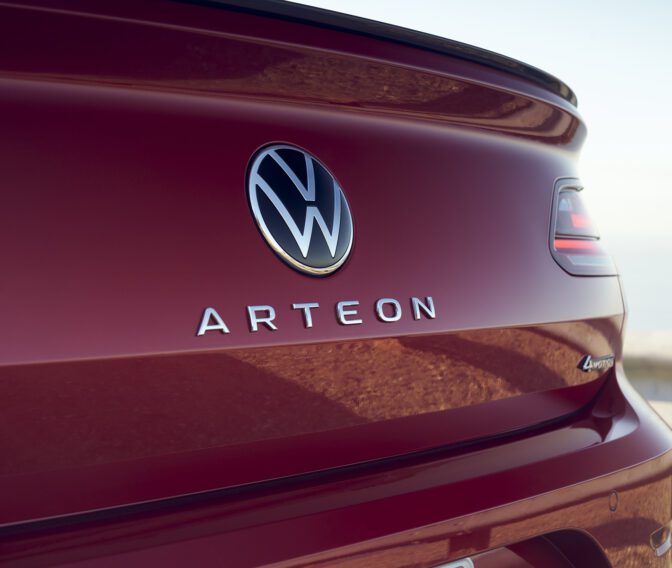 Volkswagen-Arteon-Exterior (8)